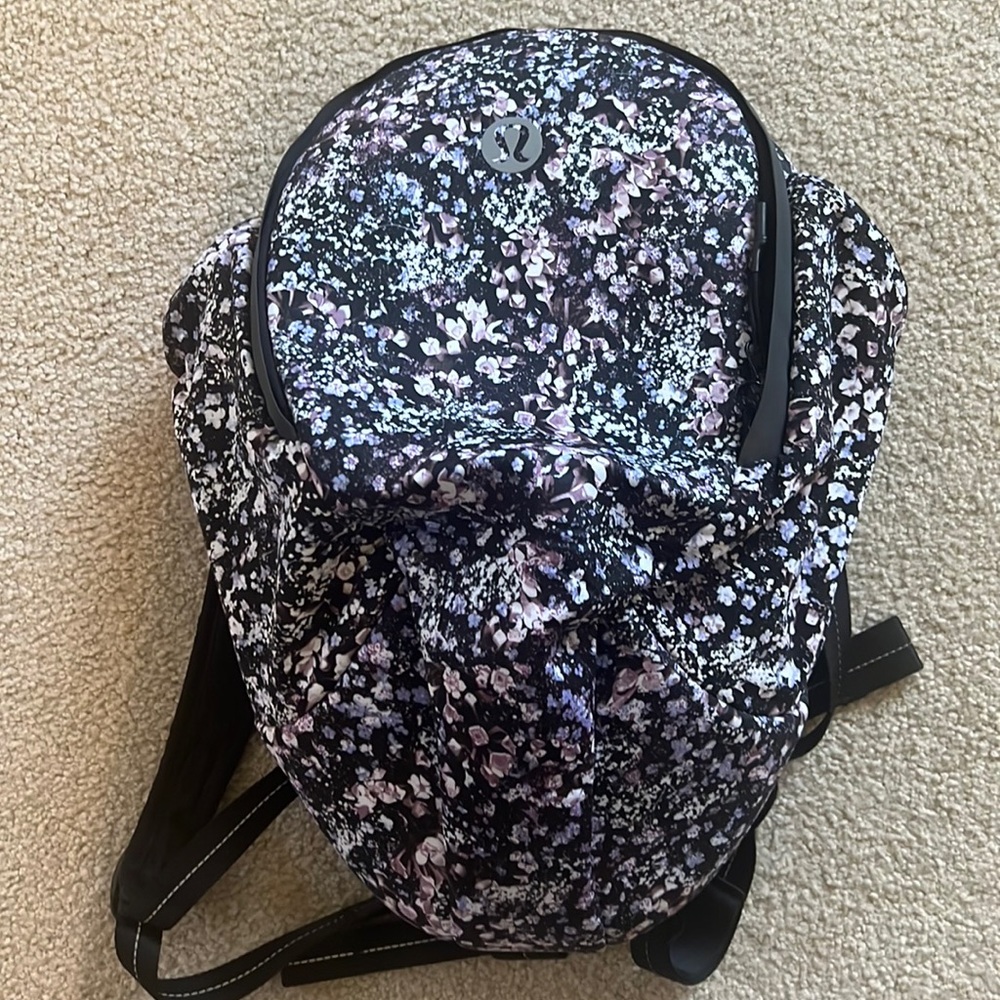 Lululemon backpack